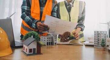 viento energía ingeniero diseño y desarrollando proyecto para residencial distrito foto