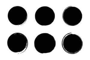 Circle Shape Filled Bold grunge shape Brush stroke pictogram symbol visual illustration Set vector