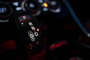 Automatic gearshift lever 13 photo