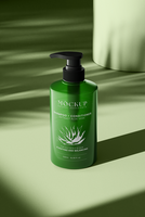Overhead display of labelled shampoo bottle mockup in room psd