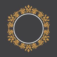 dorado Clásico marco ornamento en circulo forma .dorado anillo frontera ornamento.adecuado para Boda invitación tarjeta. vector