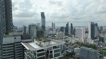 aéreo Visão do Bangkok centro da cidade, tailândia. video