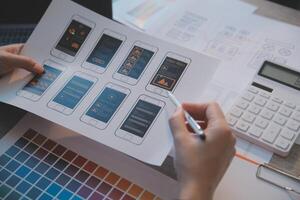 ux ui diseño proceso para sumamente elegante móvil solicitud y sitio web . creativo prototipo de estructura metálica para profesional aplicación desarrollador . foto