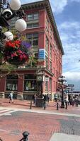 reloj mecanismo trabajando en vapor en ciudad de gas cerca Disparo tecnología turista destinos para un viaje a Vancouver céntrico inventores de el último siglo fascinante espectáculo Canadá Vancouver video