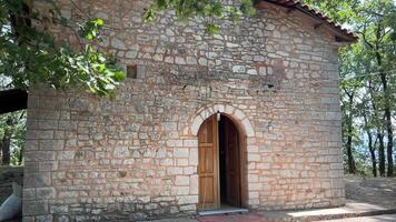 Chiesa di santo Nicholas nel Albania video