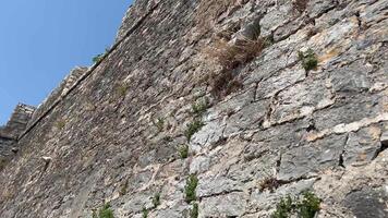 fortaleza de porto palermo .ali bajá de tepelensky, edificio en el restos de un veneciano castillo fortaleza Ali bajá estaba uno de el más cruel tiranos en el otomano imperio video