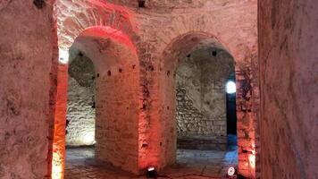 forteresse de porto palerme .ali pacha de tepelenski, bâtiment sur le ruines de une vénitien Château forteresse Ali pacha a été un de le plus cruel tyrans dans le ottoman Empire video