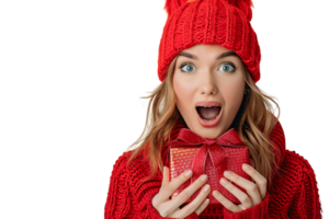 porträtt av överraskad kvinna i röd hatt innehav skinande jul närvarande på isolerat transparent bakgrund png