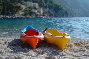 par de vistoso kayaks descansando en el costa, llamando aventureros a explorar oculto calas foto