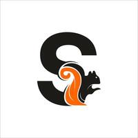 s letter squirrel logo template illustration design vector
