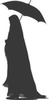 silueta independiente emiratos mujer vistiendo abaya con paraguas negro color solamente vector