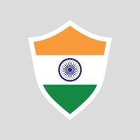 India bandera en proteger forma marco vector