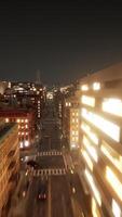 vacker antenn drönare hyperlapse vy av urban modern stad video