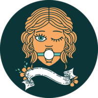 icono de estilo tatuaje con pancarta de una cara femenina guiñando un ojo con mordaza de bola png