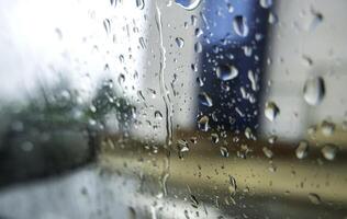 vaso mojado por lluvia foto