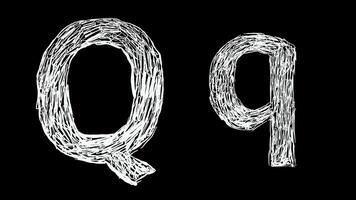 animação do carta q dentro escrito a mão estilo, rabiscado alfabeto em Preto fundo video