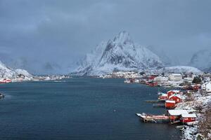 reine pescar aldea, Noruega foto