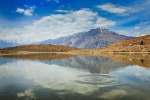 dhankar lago. spiti valle, himachal pradesh, India foto