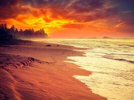 puesta de sol en la playa del océano foto