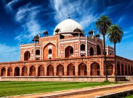 Humayun's Tomb. Delhi, India photo