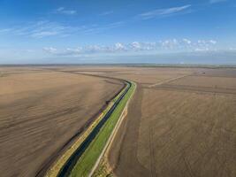 buque de vapor rastro, bicicleta sendero convertido desde un abandonado ferrocarril, corriendo mediante Nebraska tierras de cultivo cerca Perú, primavera aéreo ver foto