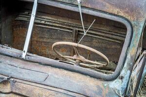 junk rusty car photo