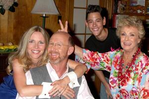 Lauralee Bell, Aaron Lustig, Zach Cumer, Cloris Leachman on set of Family Dinner in No. Hollywood, CA on August 29, 2009 photo