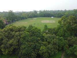 aéreo ver de alto formas en ciudad lahore de Pakistán en 2023-07-17. foto