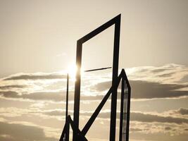 marnoto Monumento a puesta de sol en aveiro pintoresco pueblo calle vista, el Venecia de Portugal foto