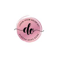 DO Initial Letter handwriting logo with circle brush template vector