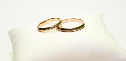 two golden rings photo