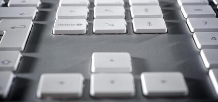 The white mouse and the keyboard for the computer photo