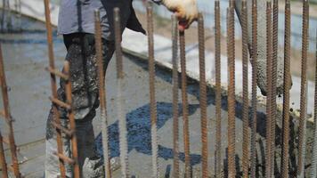 Pouring a monolithic slab of a house with concrete video