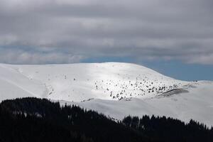 paisaje foto de Nevado montaña parte superior