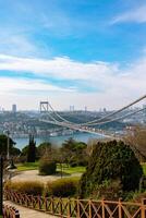 fatih sultán mehmet puente y paisaje urbano de Estanbul desde otagtepe foto