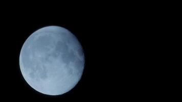 effrayant foncé mystère nuit ambiance de plein lune planète dans espace univers video