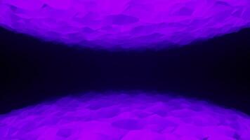 zwart achtergrond. animatie. Purper Drempels in abstractie rennen binnen. video