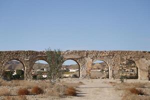 romano acueducto en antas, España foto