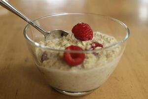 raspberry oatmeal porridge photo