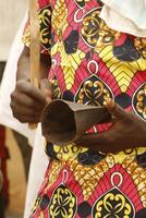 haciendo música en benin foto