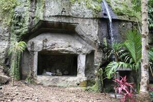 balinese hindi temple, ubud photo