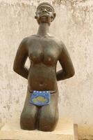 statue of rememberance the slavery period in Benin photo