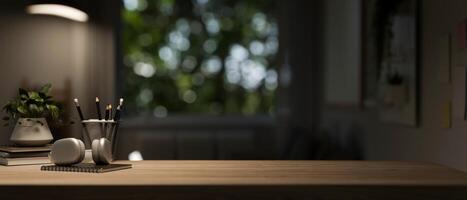 un Copiar espacio para mostrando productos en un de madera mesa en un oscuro vivo habitación. foto