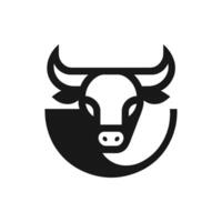 diseño de logotipo de toro vector