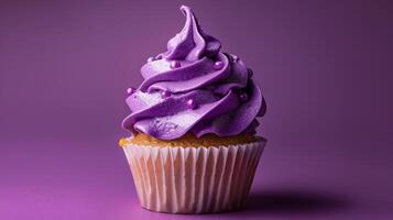 twist purple cupcake. photo