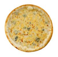 Pizza con queso aislado en blanco antecedentes foto