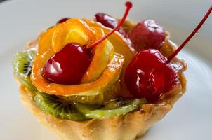 Fruit tartlet closeup photo