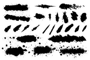 Paint brush. Black ink grunge brush strokes. Paintbrush set. Grunge design elements. Painted ink stripes. vector