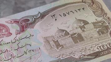 1000 afghaner nationell valuta Rättslig anbud sedel räkningen stänga upp 3 video