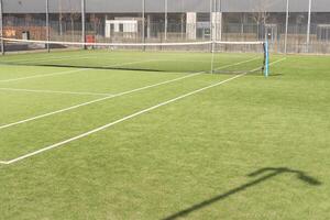 ver de multifuncional Deportes zona con tenis tribunales foto